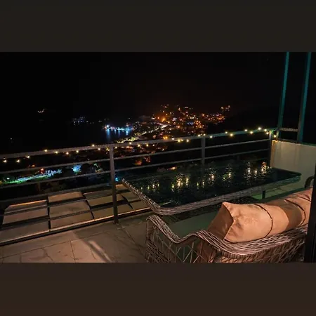 Appartement Luxury Sea View 1 Bedroom Pool Parking *